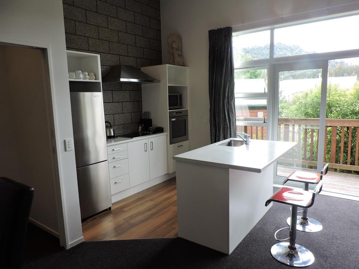 Rimu Park Lodge โอฮาคูเน ภายนอก รูปภาพ