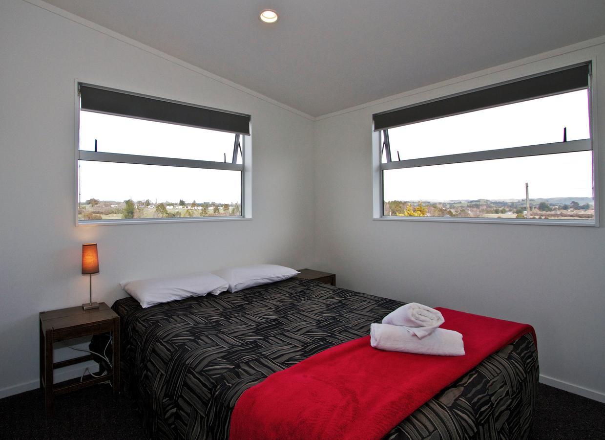 Rimu Park Lodge โอฮาคูเน ภายนอก รูปภาพ