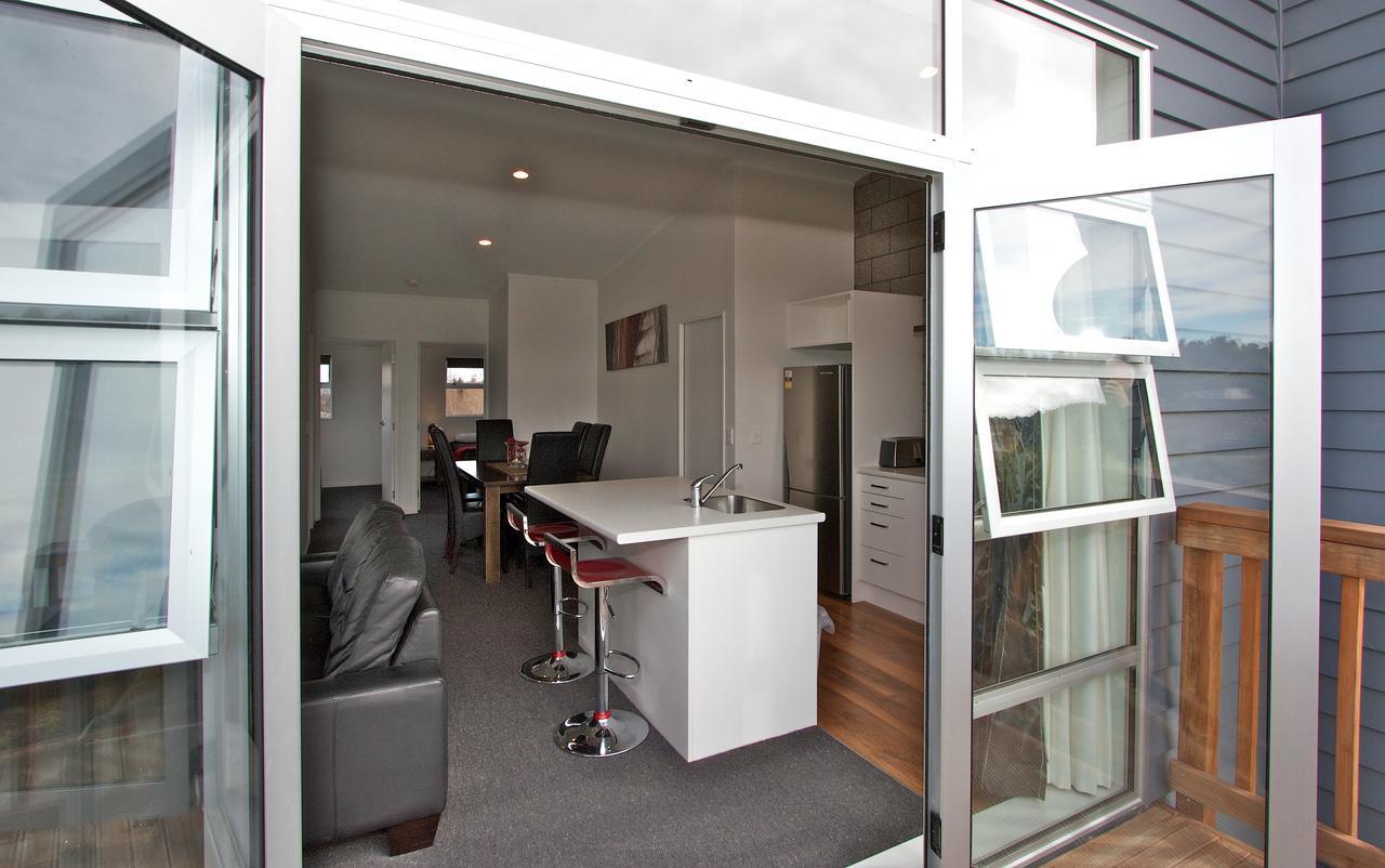 Rimu Park Lodge โอฮาคูเน ภายนอก รูปภาพ