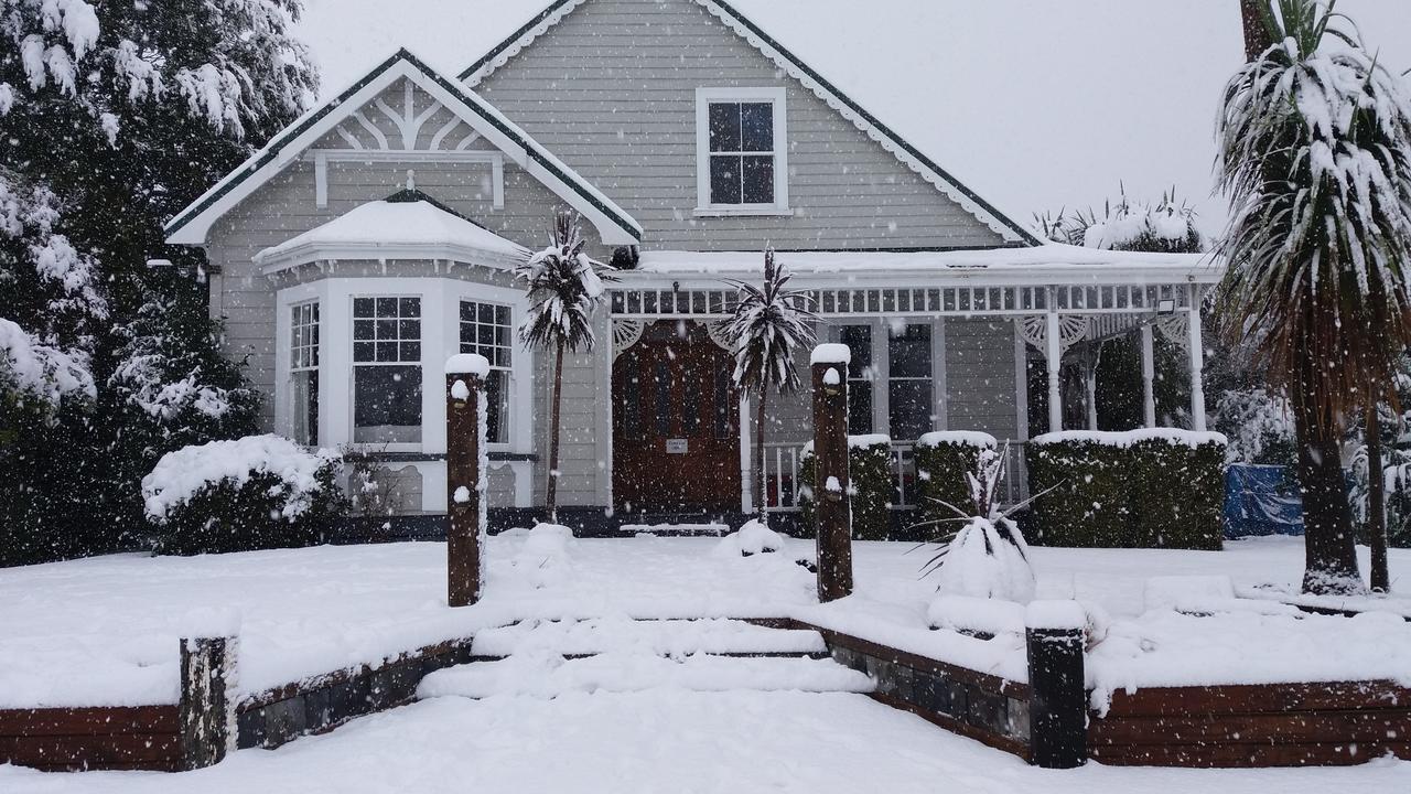 Rimu Park Lodge โอฮาคูเน ภายนอก รูปภาพ