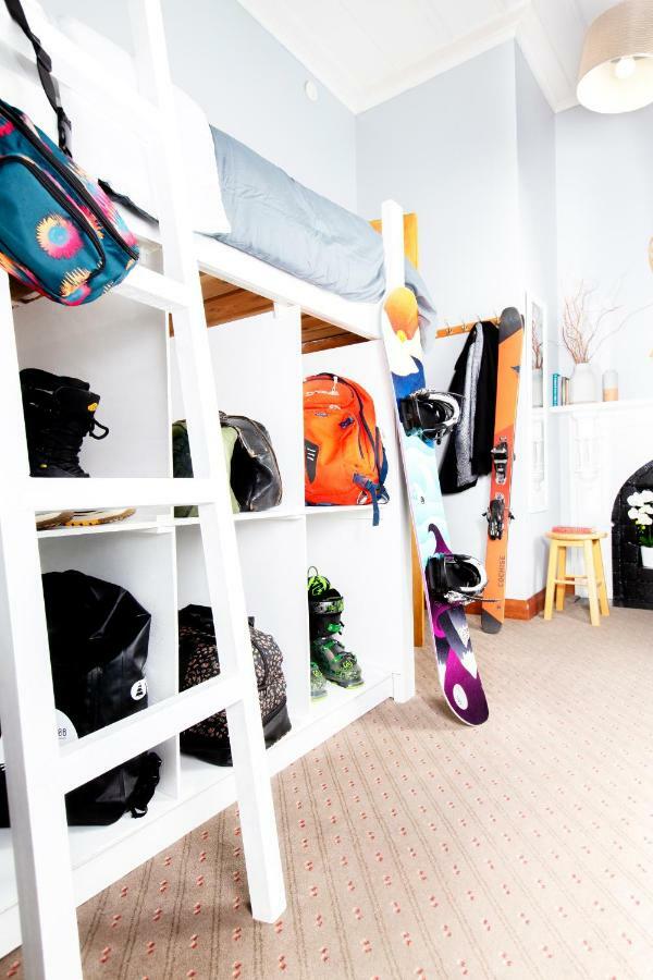 Rimu Park Lodge โอฮาคูเน ภายนอก รูปภาพ
